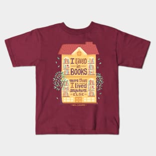 Lived in books Kids T-Shirt